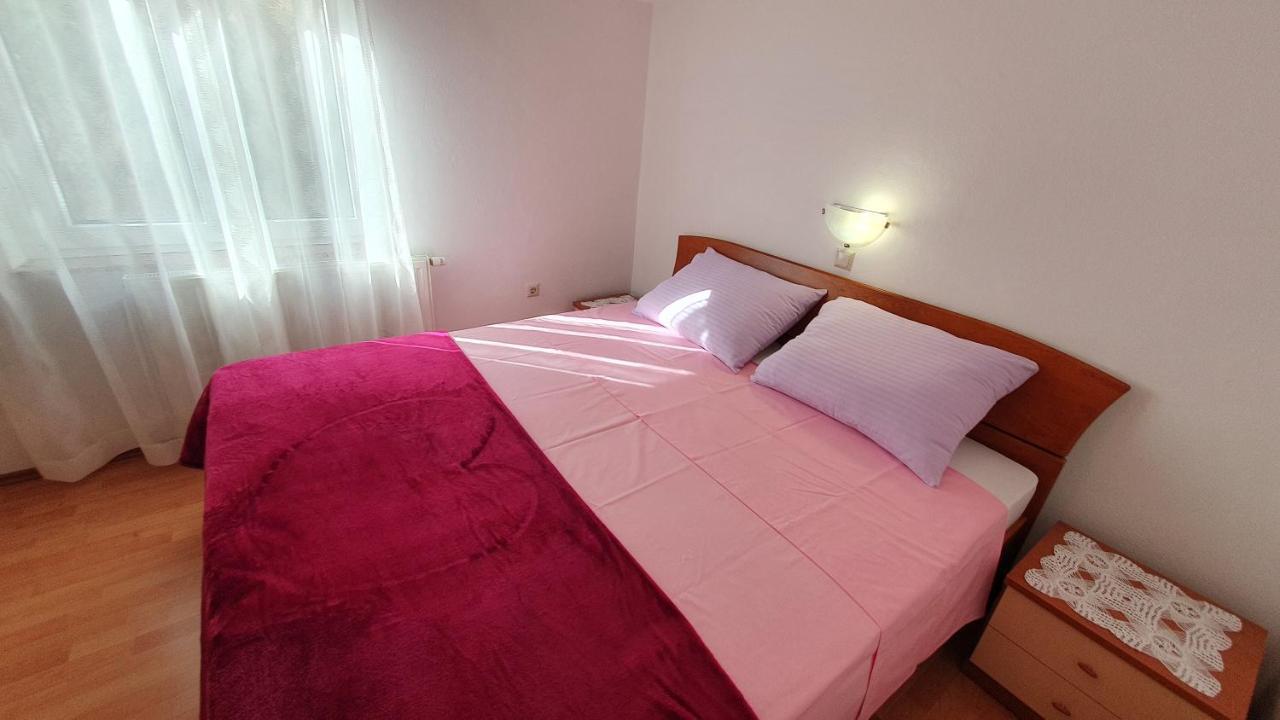 Apartment Nevenka Krk Town Zewnętrze zdjęcie